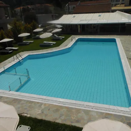 Katsaros & Aparthotel 2*