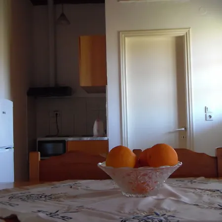 Katsaros & Aparthotel 2*